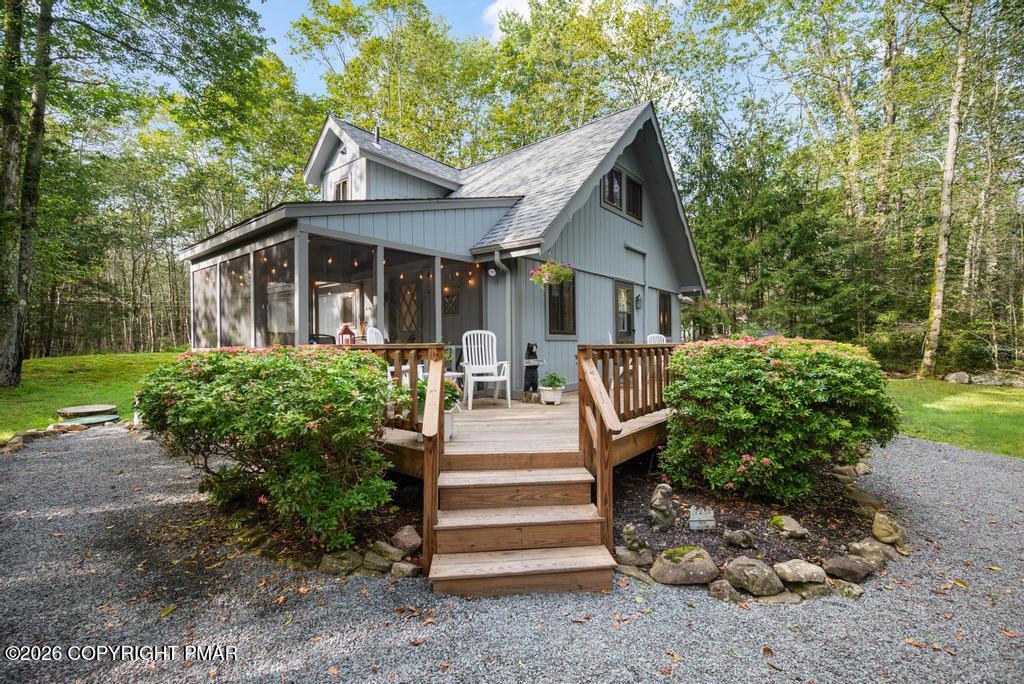 5439 Woodland Avenue Property Photo 3
