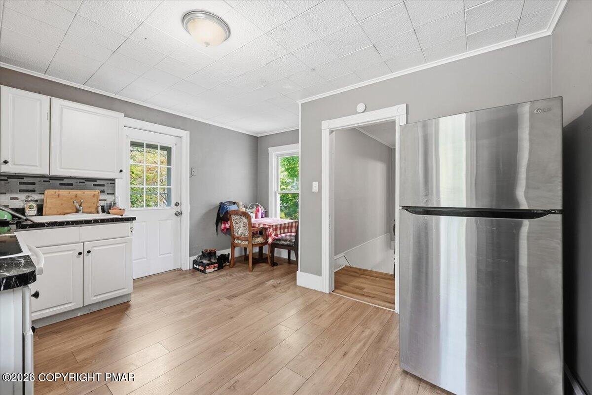 102 E Brown Street Property Photo 22