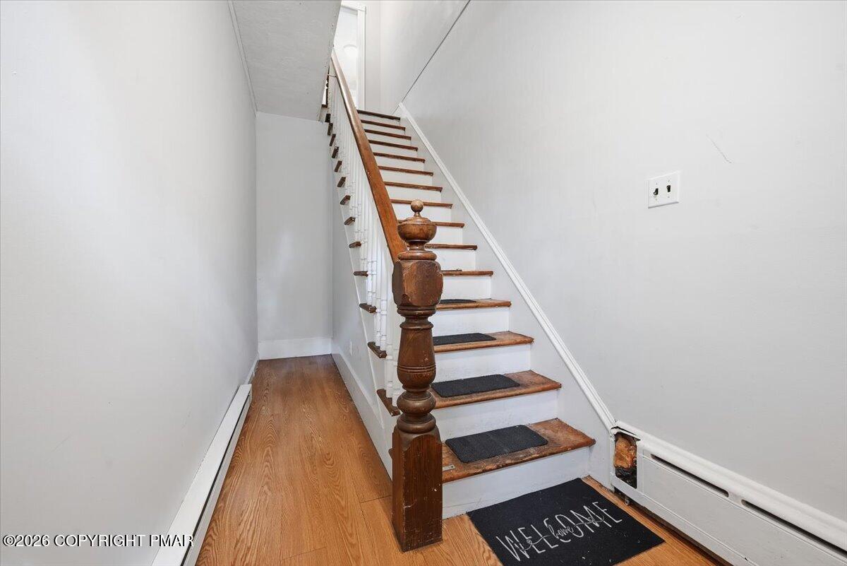 102 E Brown Street Property Photo 39