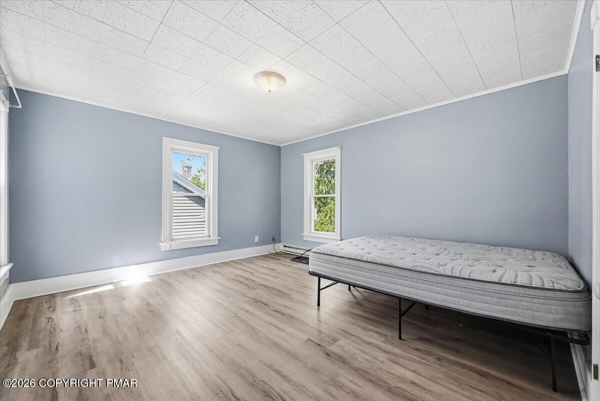 102 E Brown Street Property Photo 43
