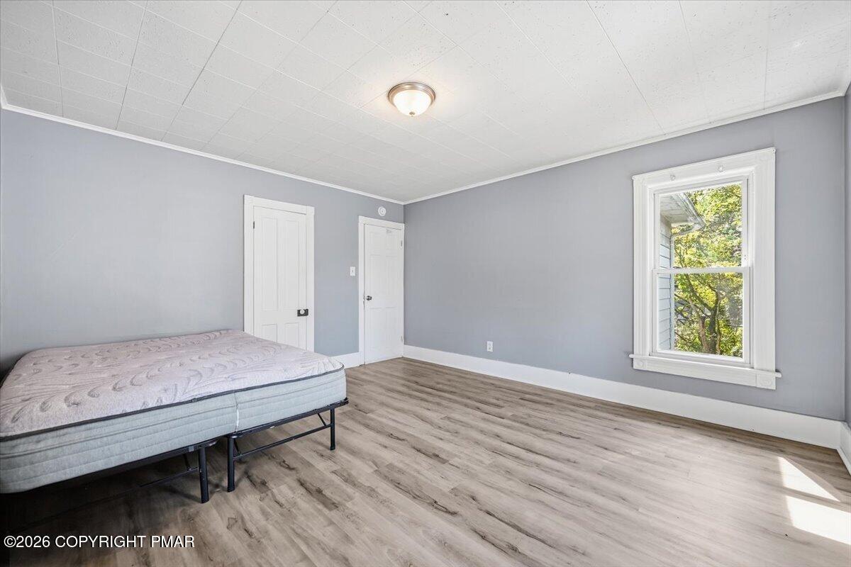 102 E Brown Street Property Photo 45
