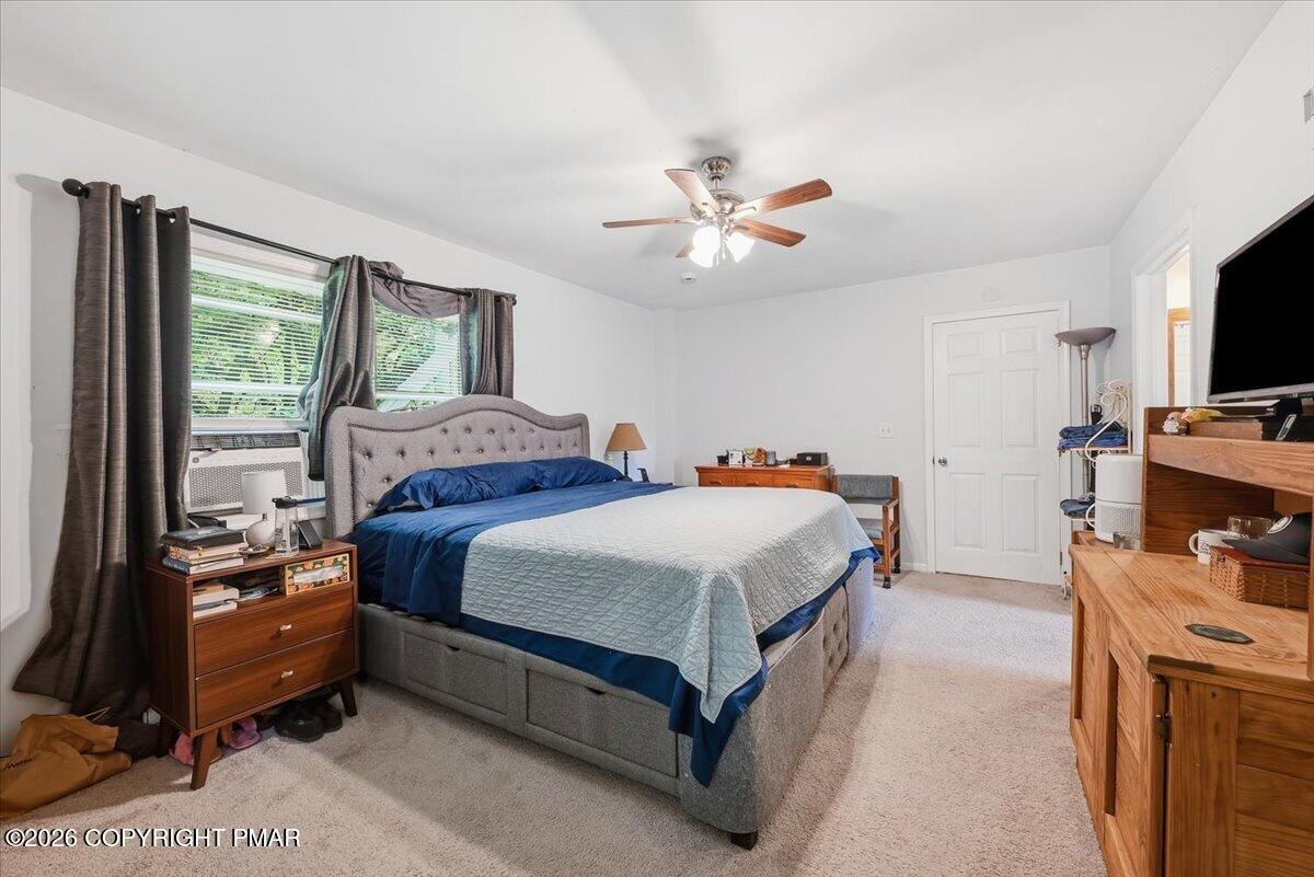 102 E Brown Street Property Photo 53