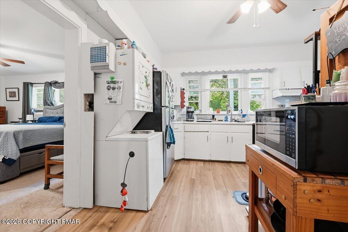 102 E Brown Street Property Photo 54
