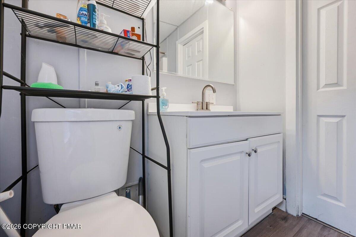 102 E Brown Street Property Photo 64