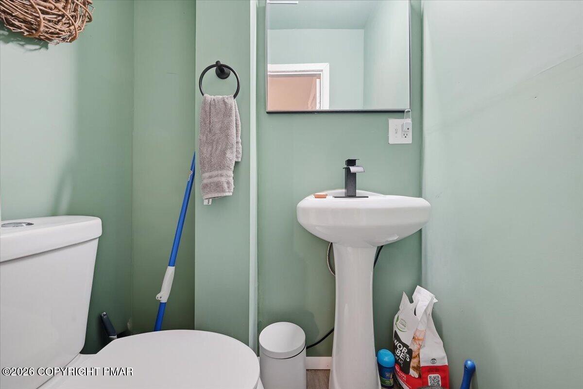 102 E Brown Street Property Photo 74