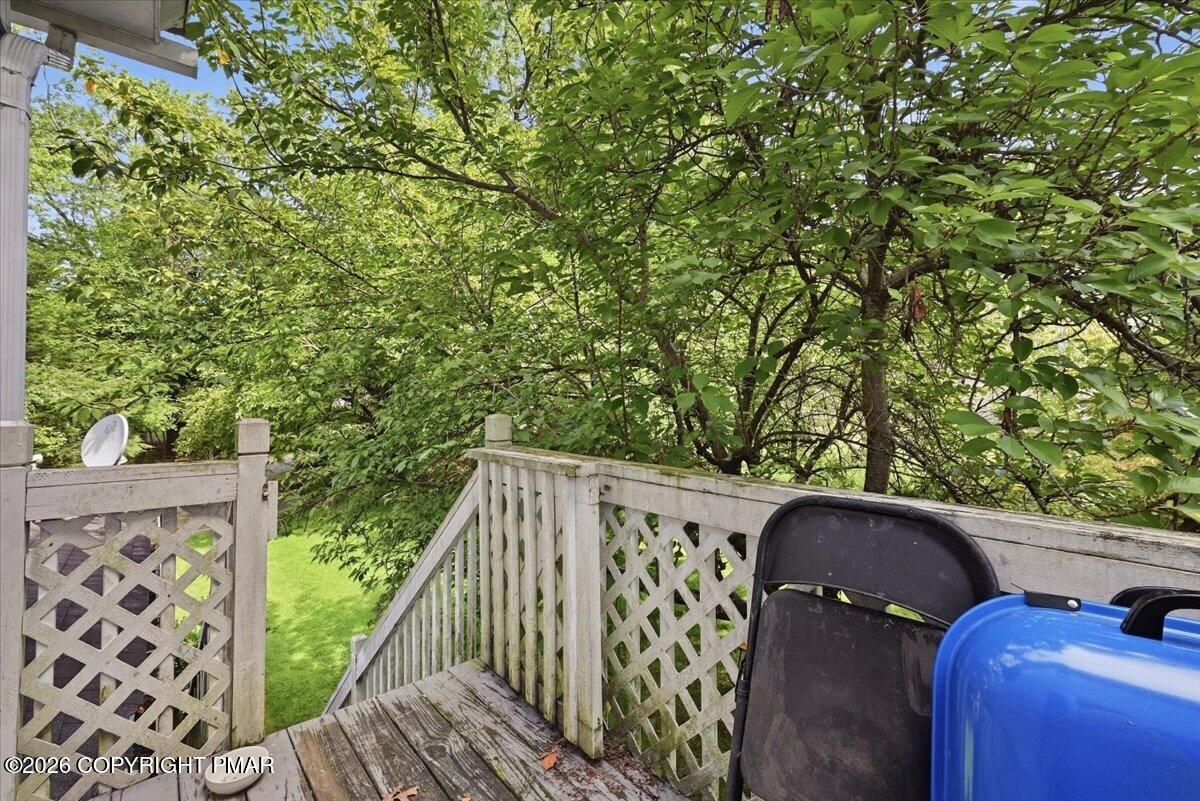 102 E Brown Street Property Photo 90