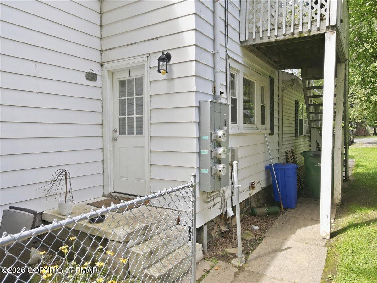 102 E Brown Street Property Photo 96