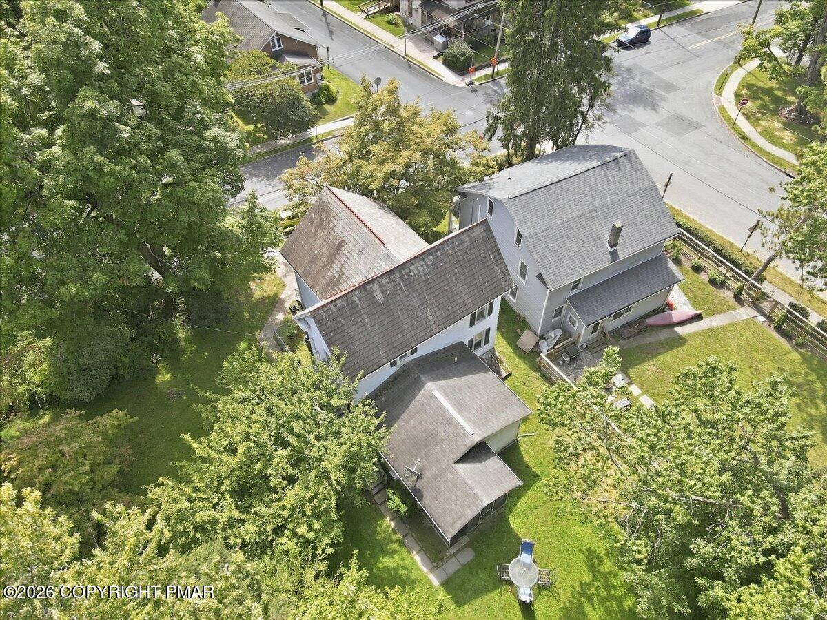 102 E Brown Street Property Photo 104