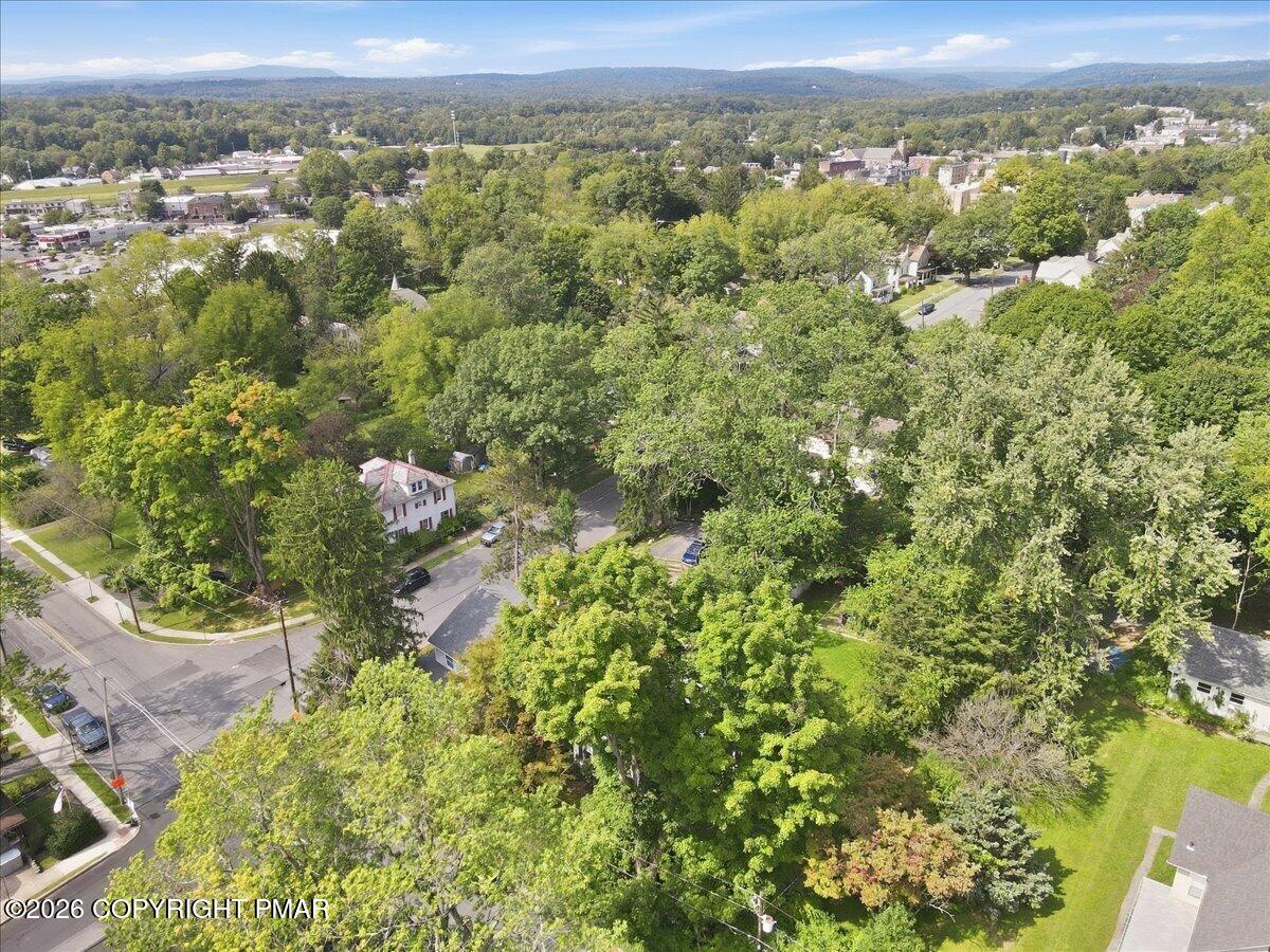 102 E Brown Street Property Photo 114
