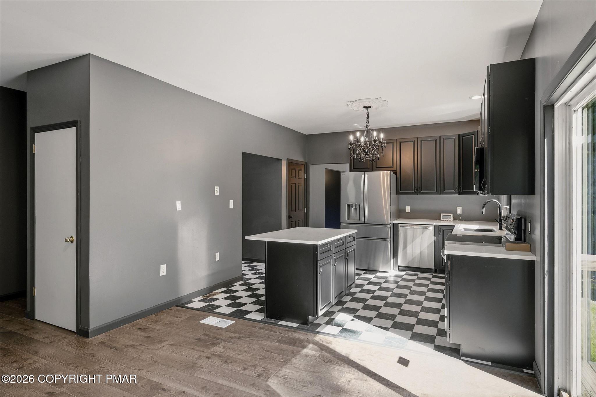 148 Arbor Way Property Photo 28