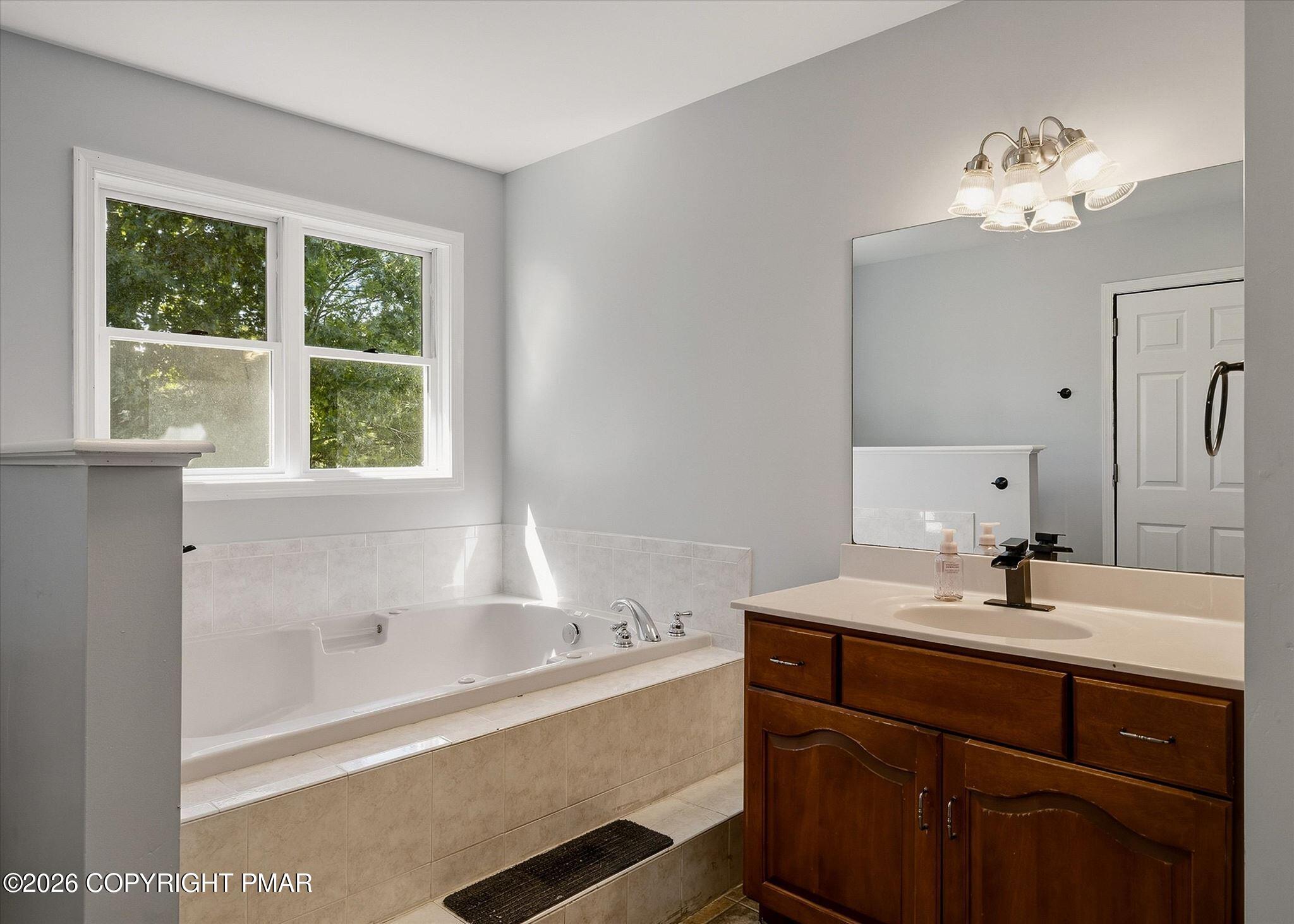 148 Arbor Way Property Photo 49