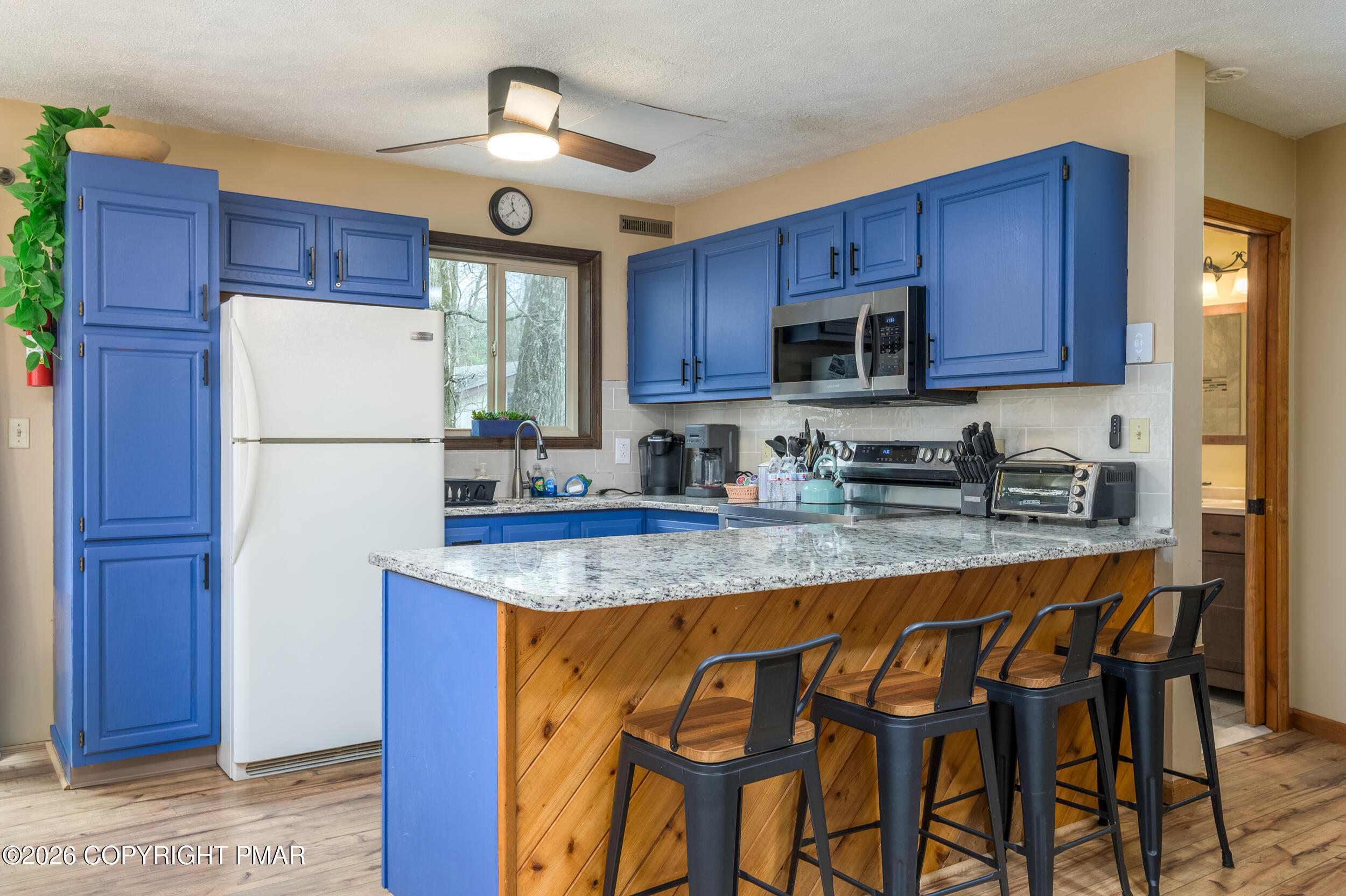 272 Penn Forest Trail Property Photo 3