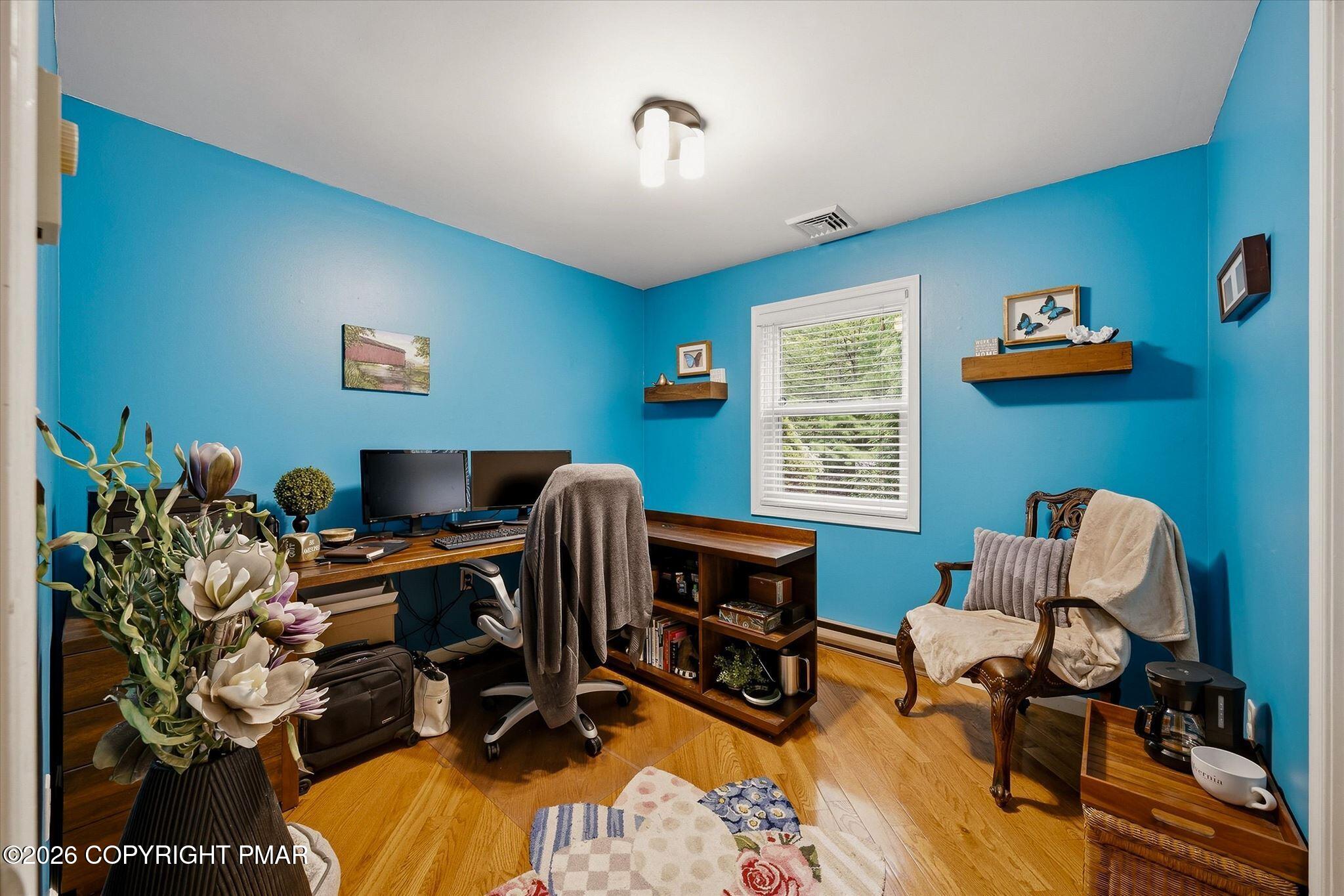 149 Pine Hollow Road Property Photo 17