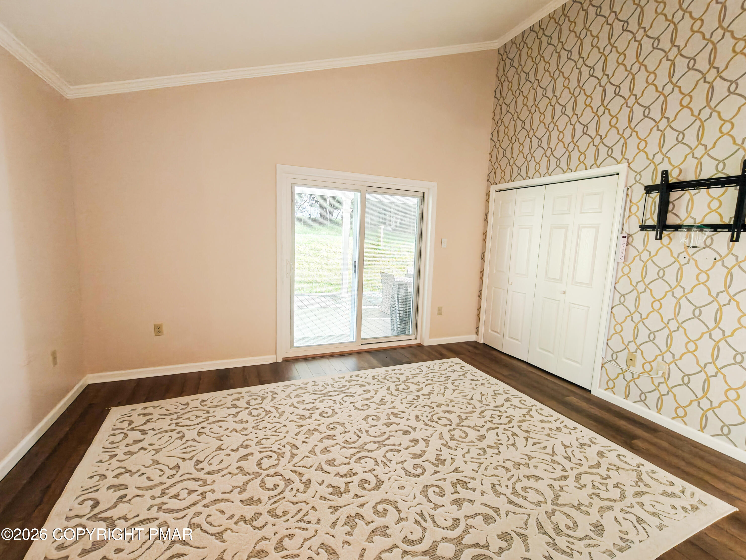 228 Mountain Road Property Photo 6
