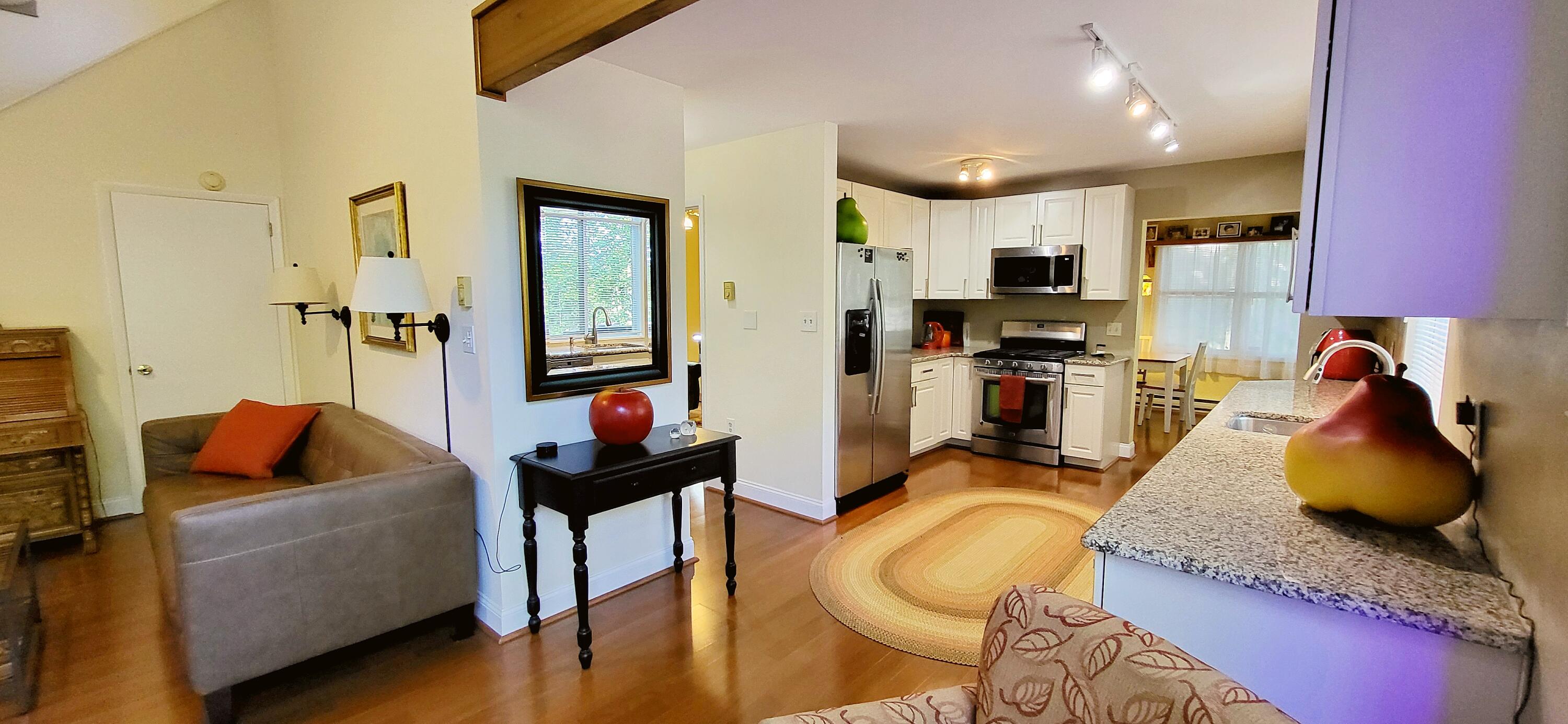 210 Dover Drive Property Photo 9