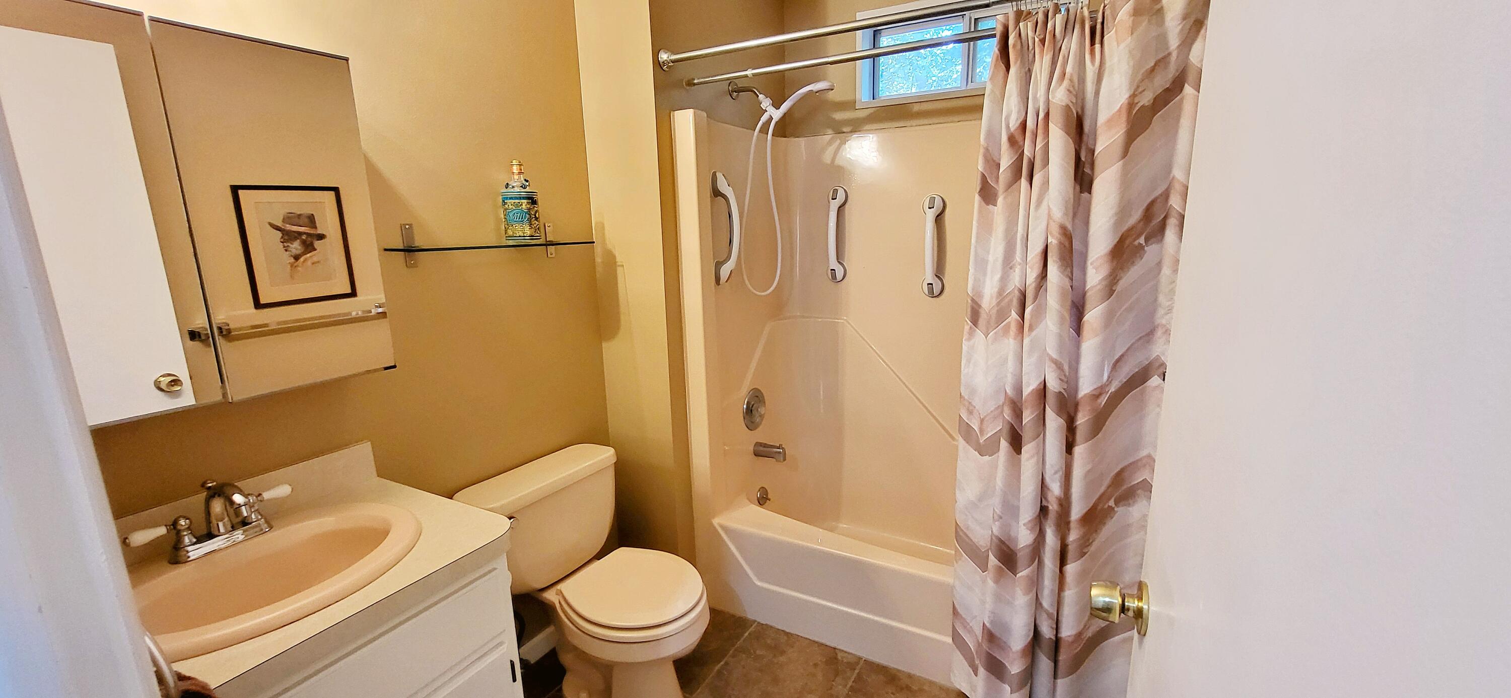 210 Dover Drive Property Photo 20