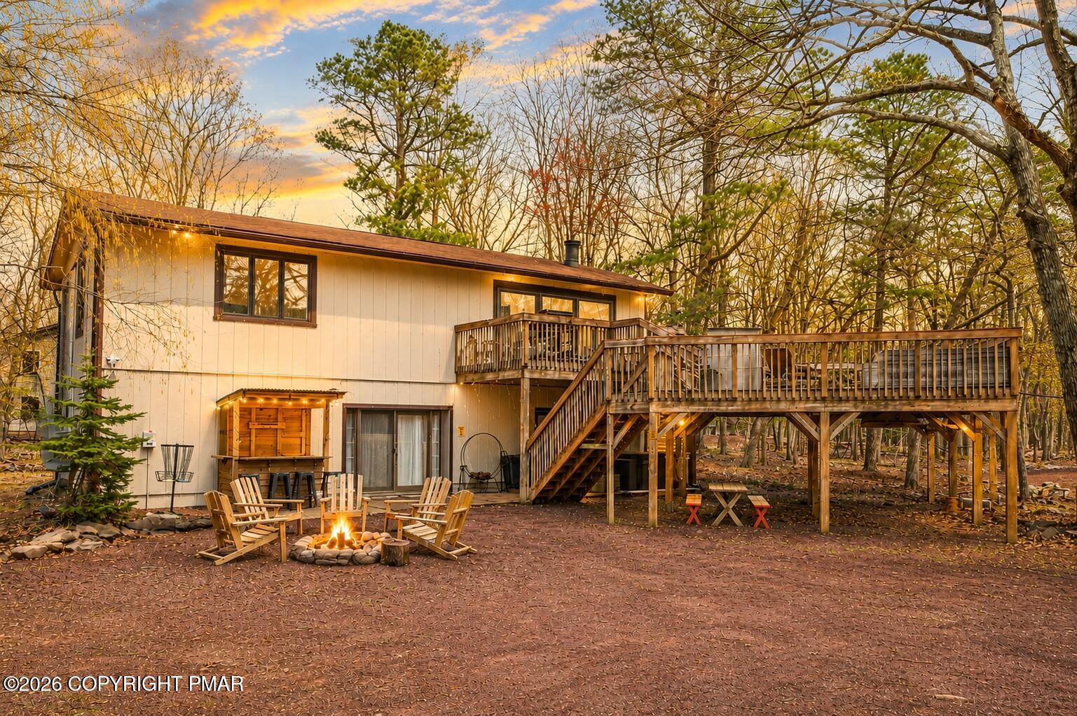 70 Pineknoll Drive Property Photo 4