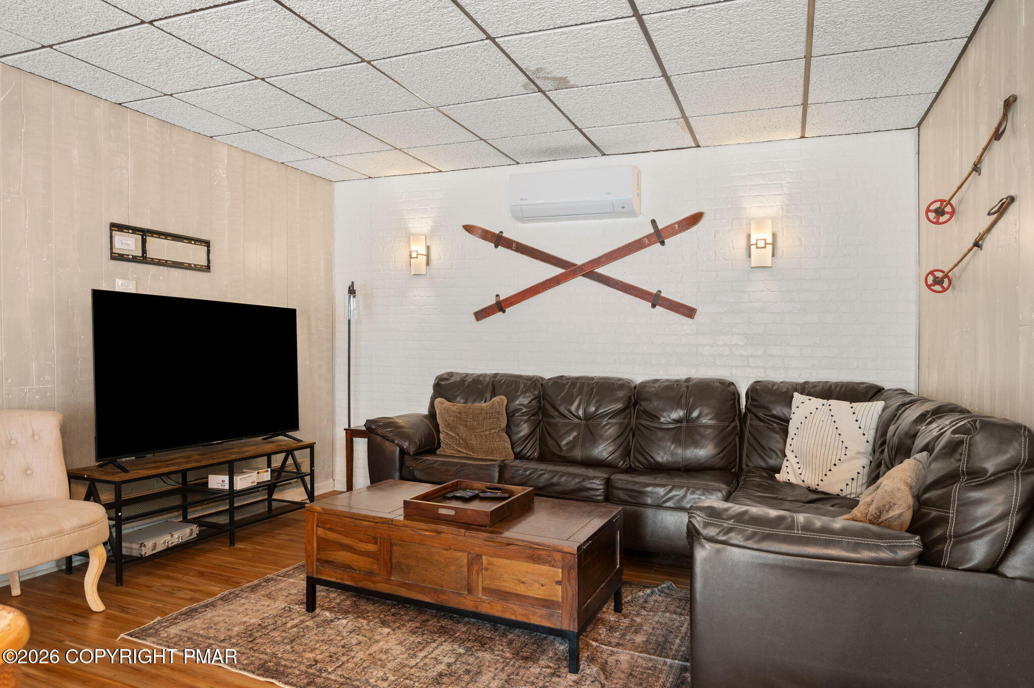 70 Pineknoll Drive Property Photo 29