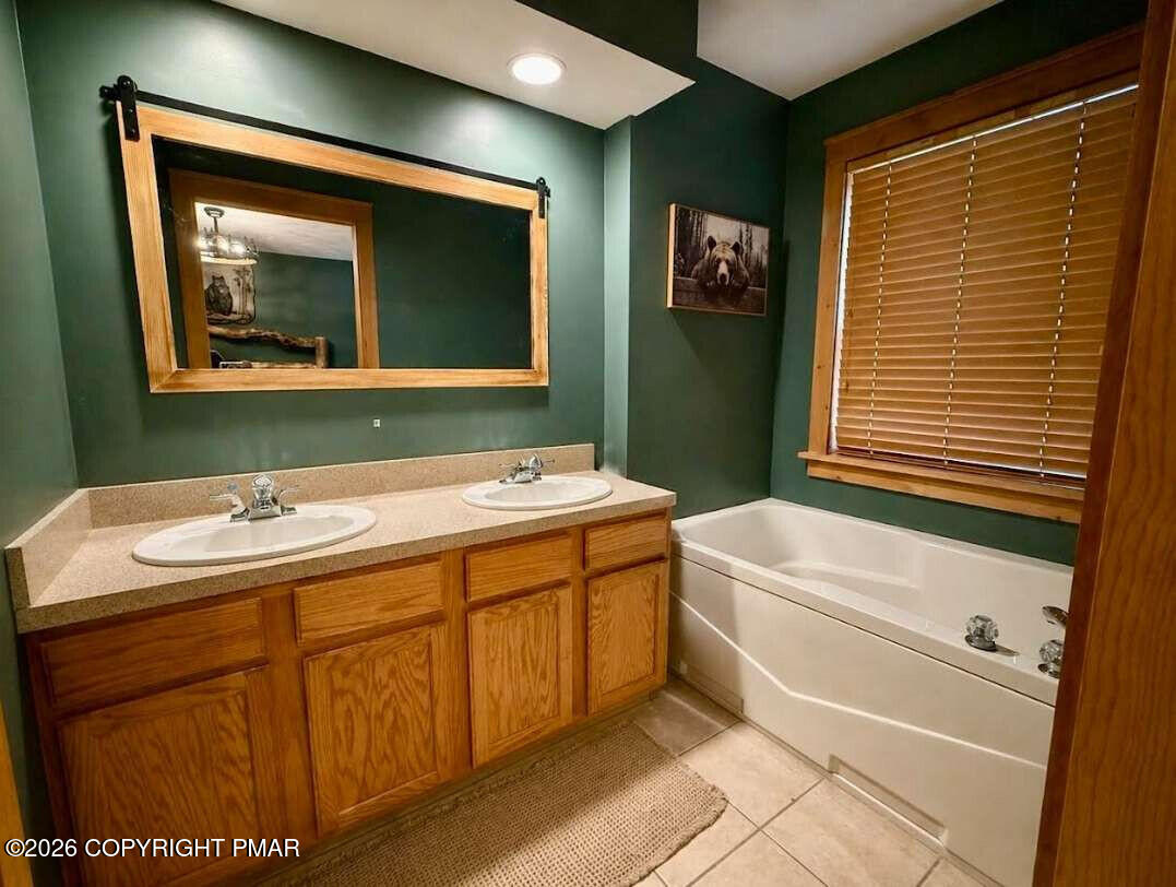 184 Upper Deer Valley Road Property Photo 15