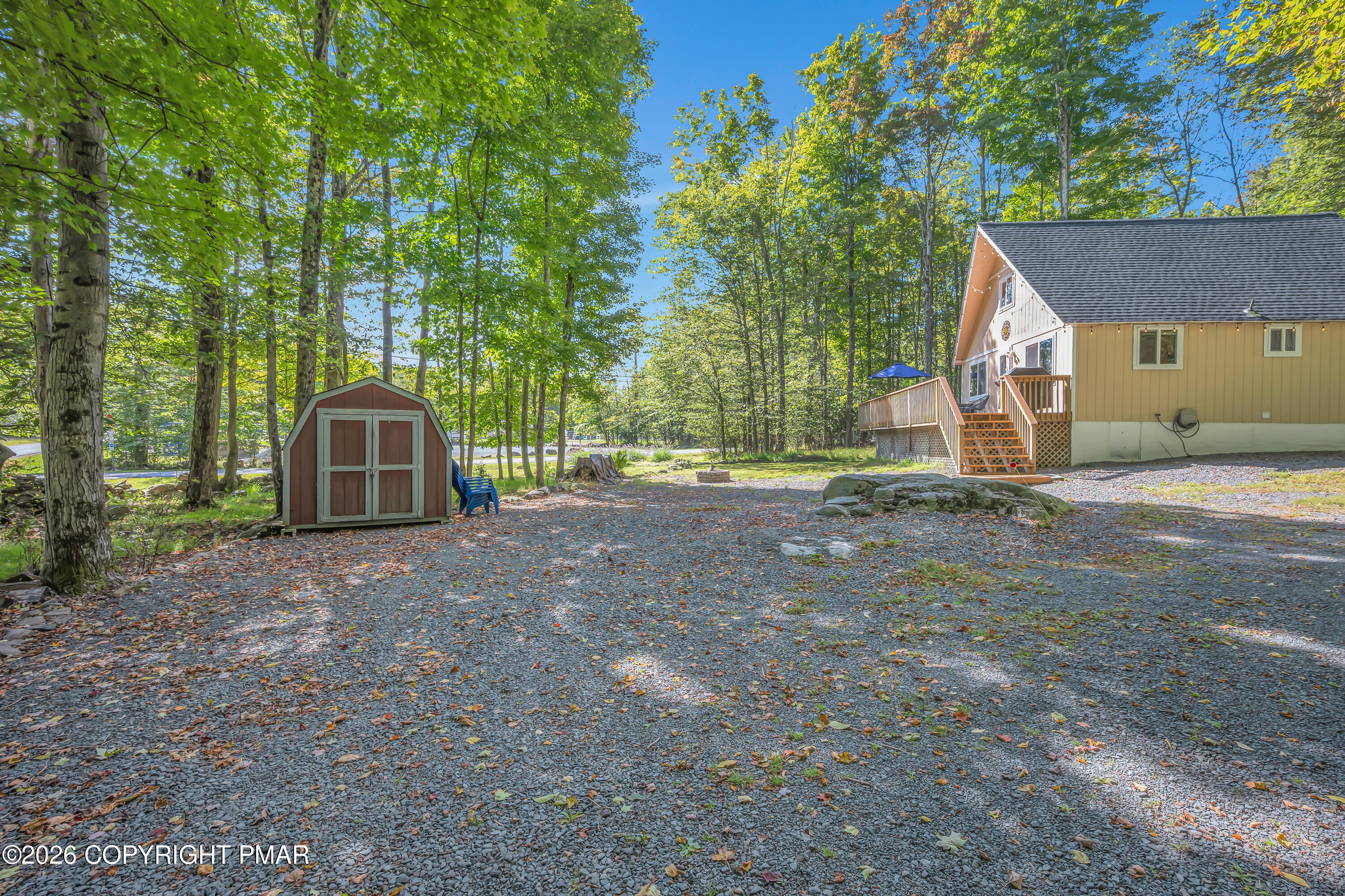 128 Moshannon Court Property Photo 4