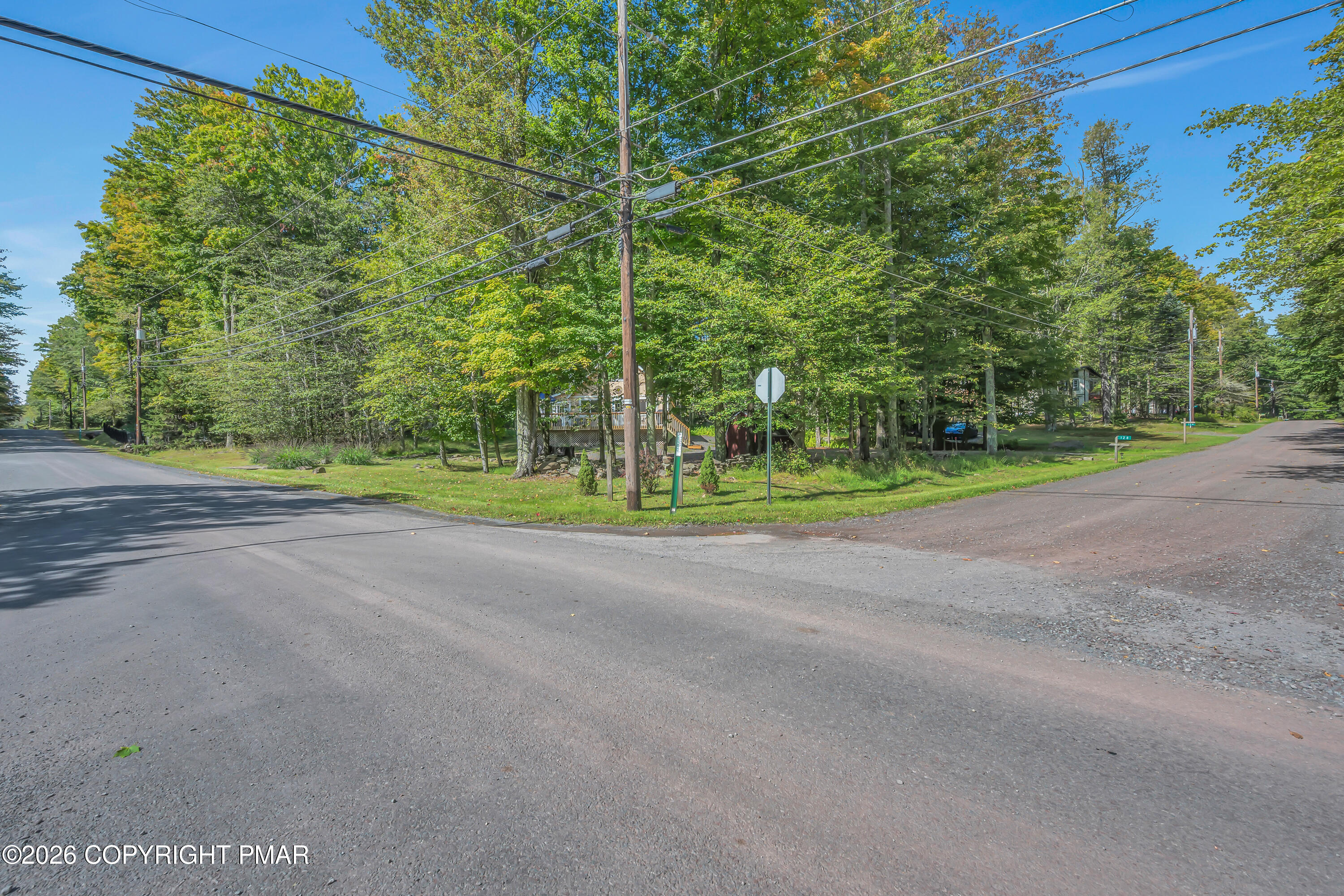 128 Moshannon Court Property Photo 40