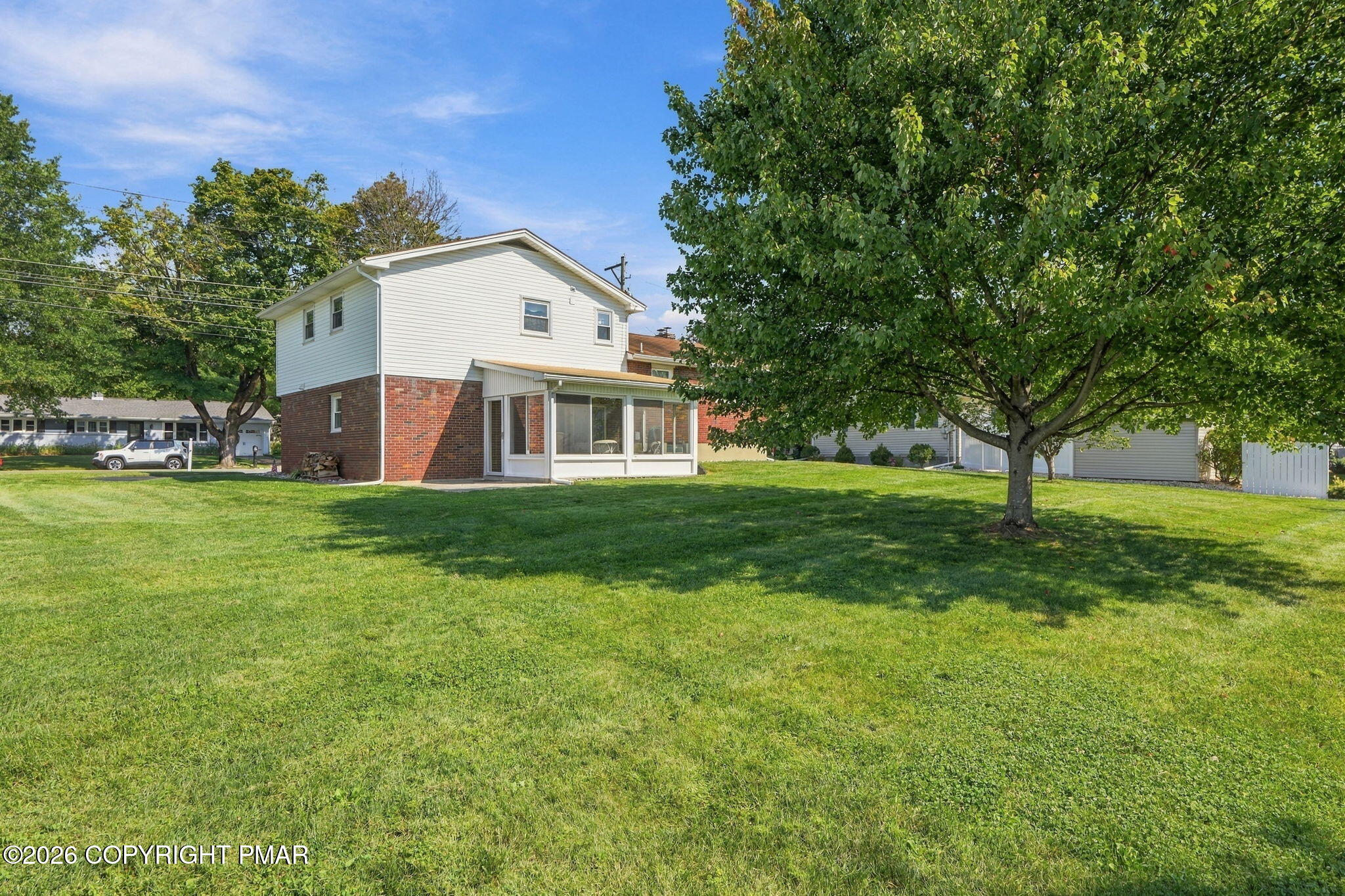 1543 Stoke Park Road Property Photo 9