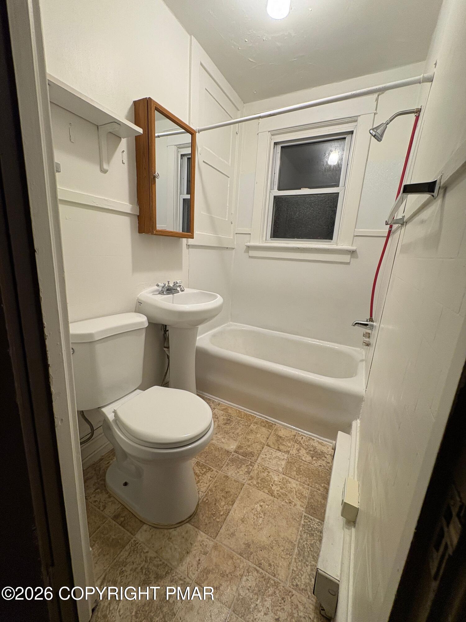 27 S 7th Street 301 Property Photo 6