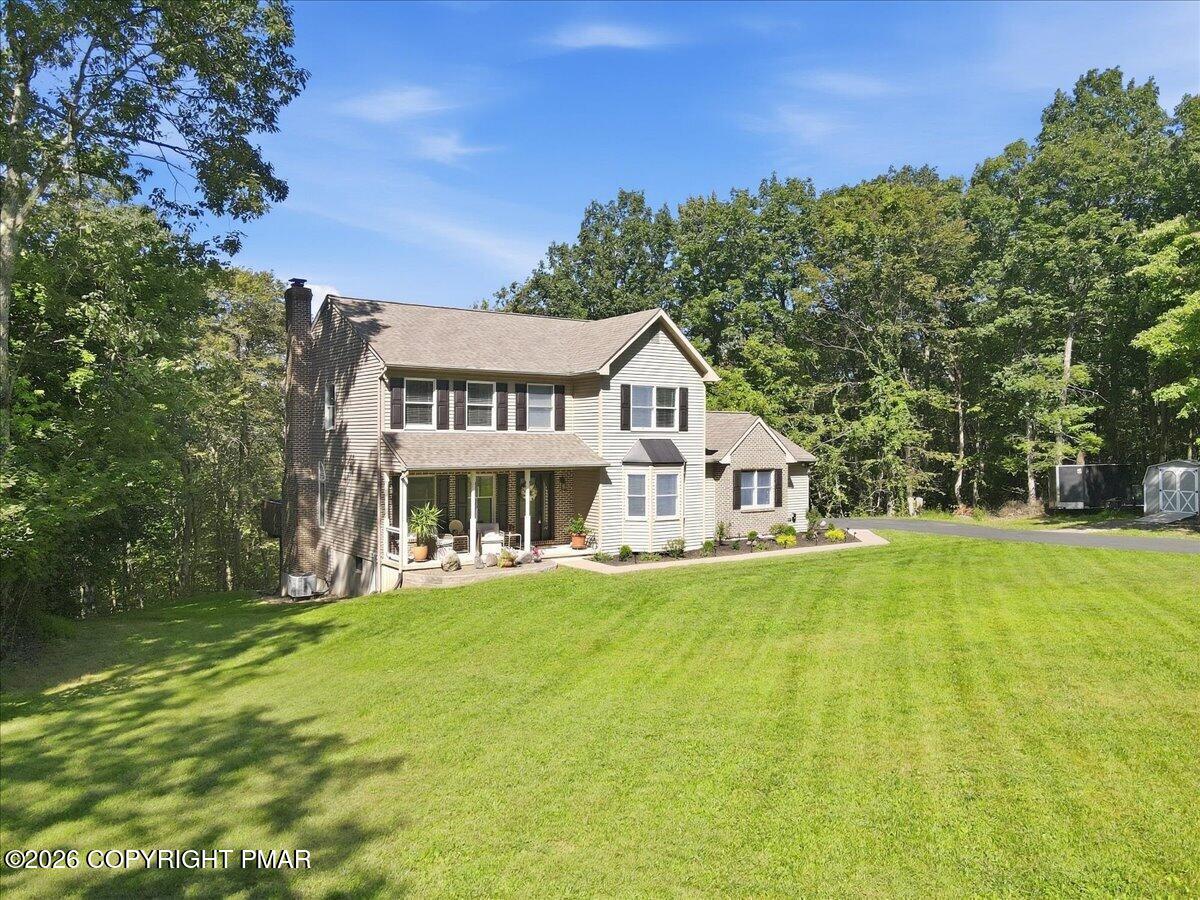 227 Evergreen Court Property Photo 6