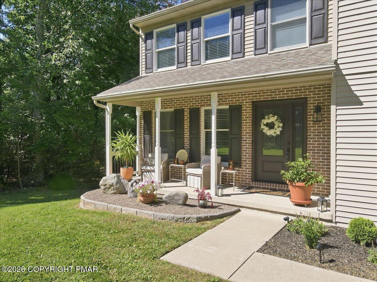 227 Evergreen Court Property Photo 13