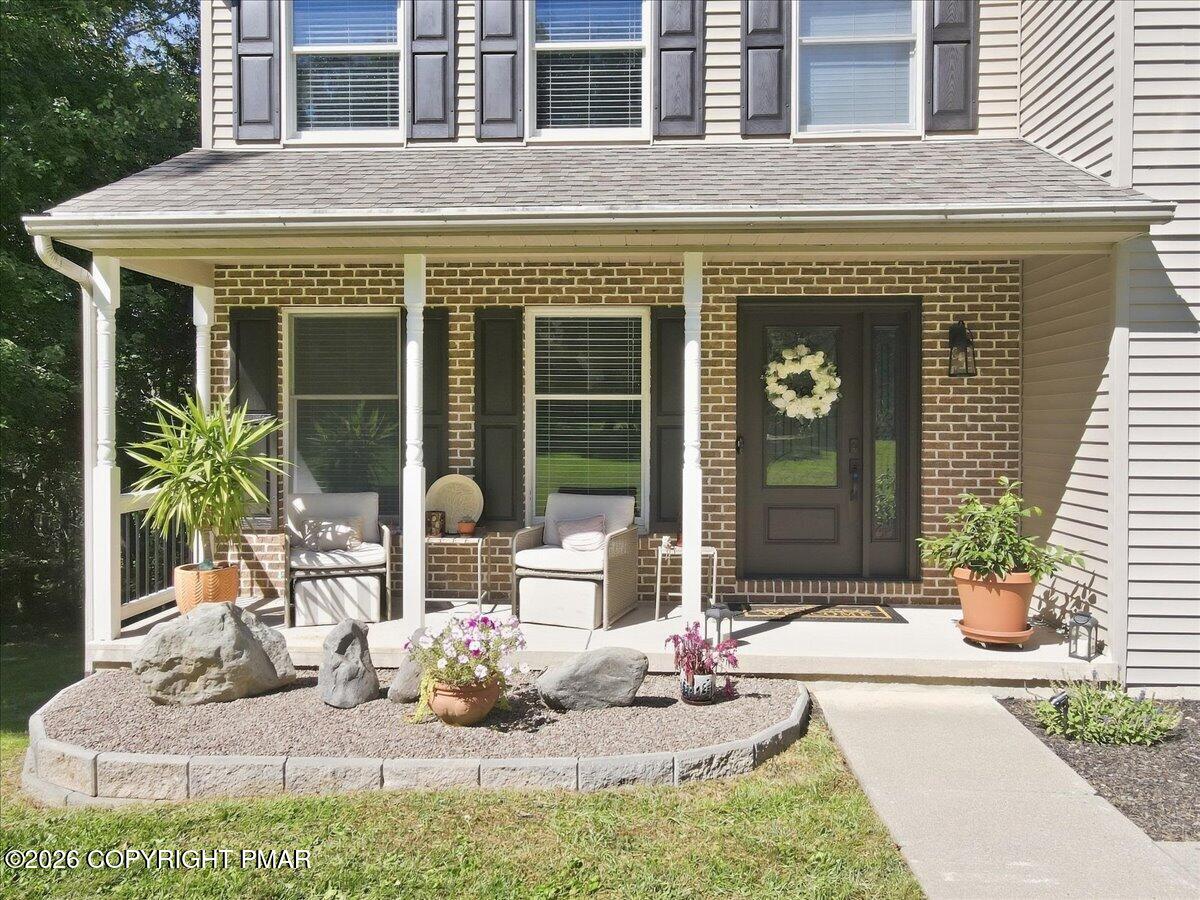 227 Evergreen Court Property Photo 14