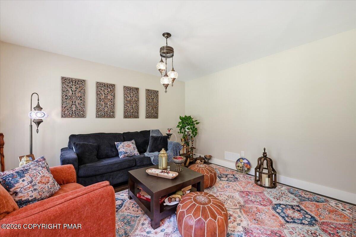 227 Evergreen Court Property Photo 19
