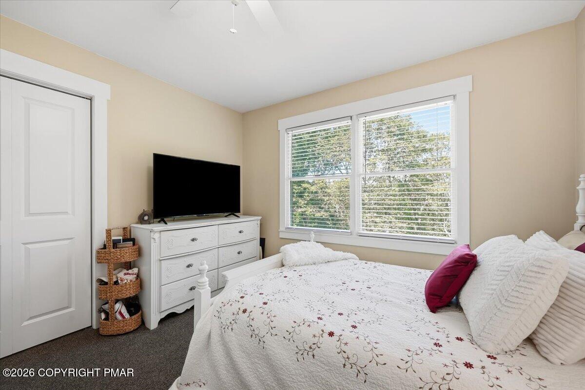 227 Evergreen Court Property Photo 63