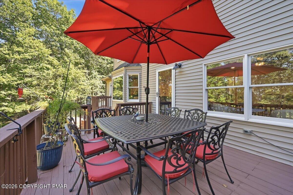 227 Evergreen Court Property Photo 81