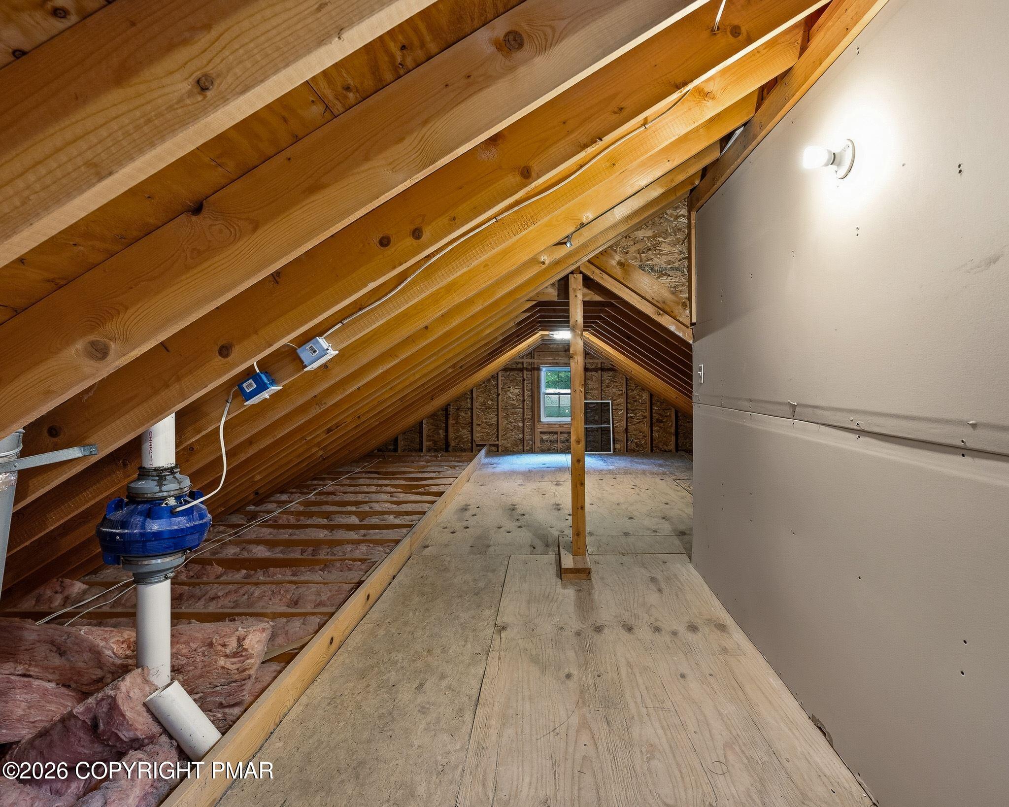 9 Winding Way Property Photo 26
