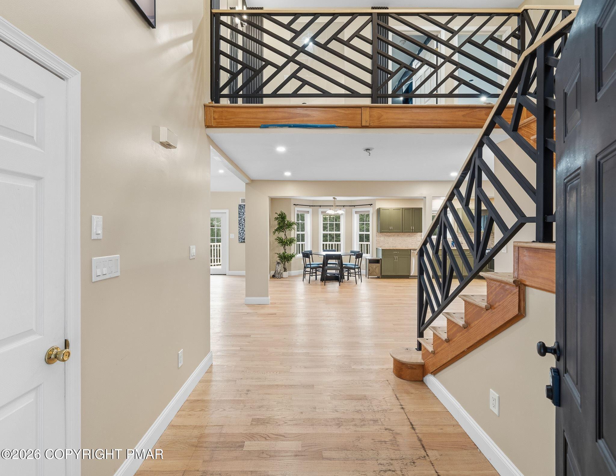 9 Winding Way Property Photo 43