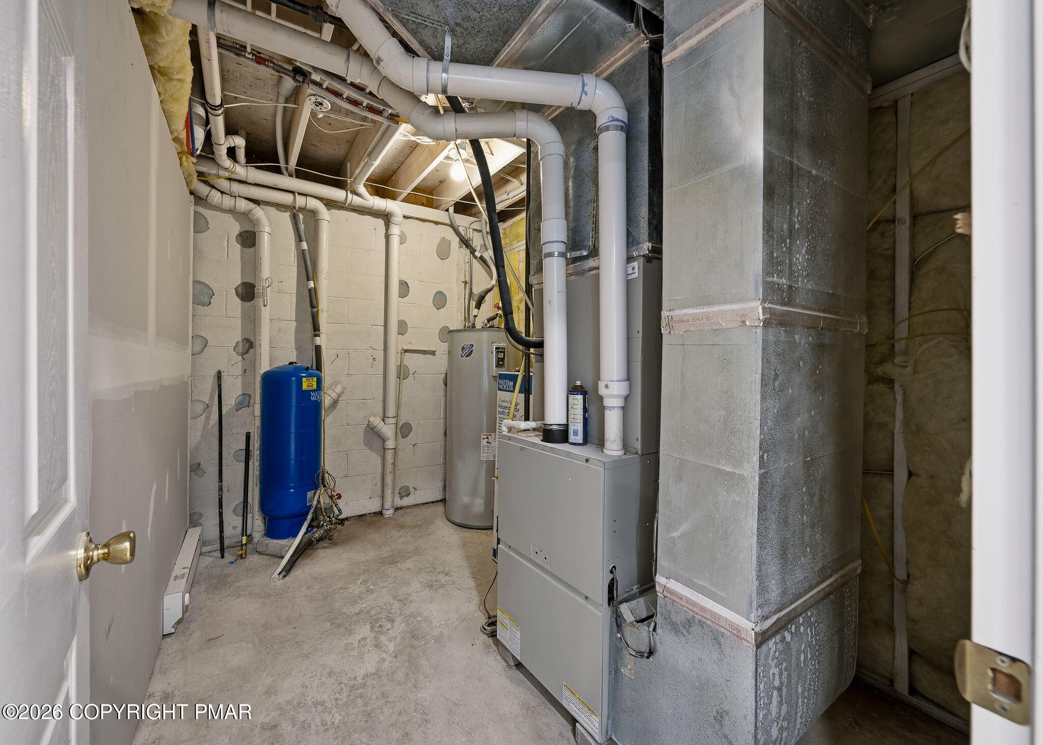 9 Winding Way Property Photo 73