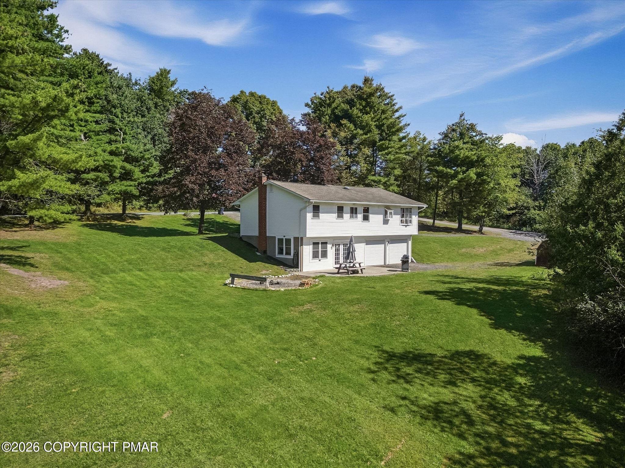 413 Stony Brook Drive Property Photo 6