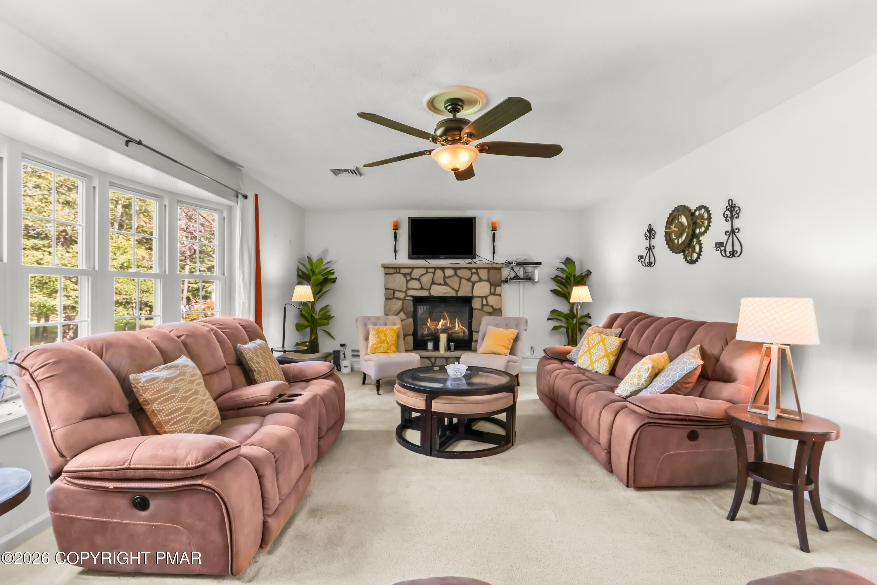 2742 Long Pond Road Property Photo 9