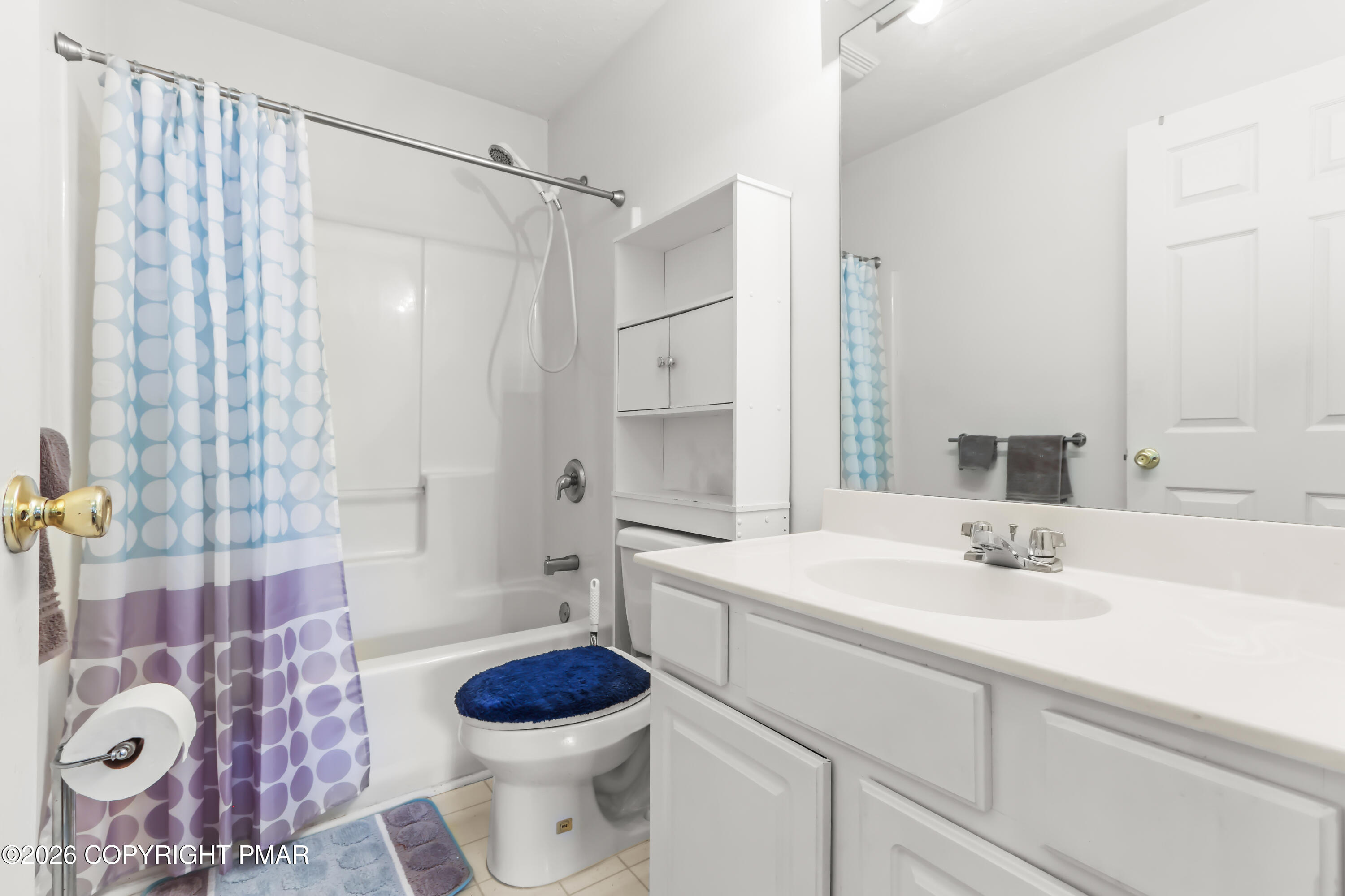 2742 Long Pond Road Property Photo 30