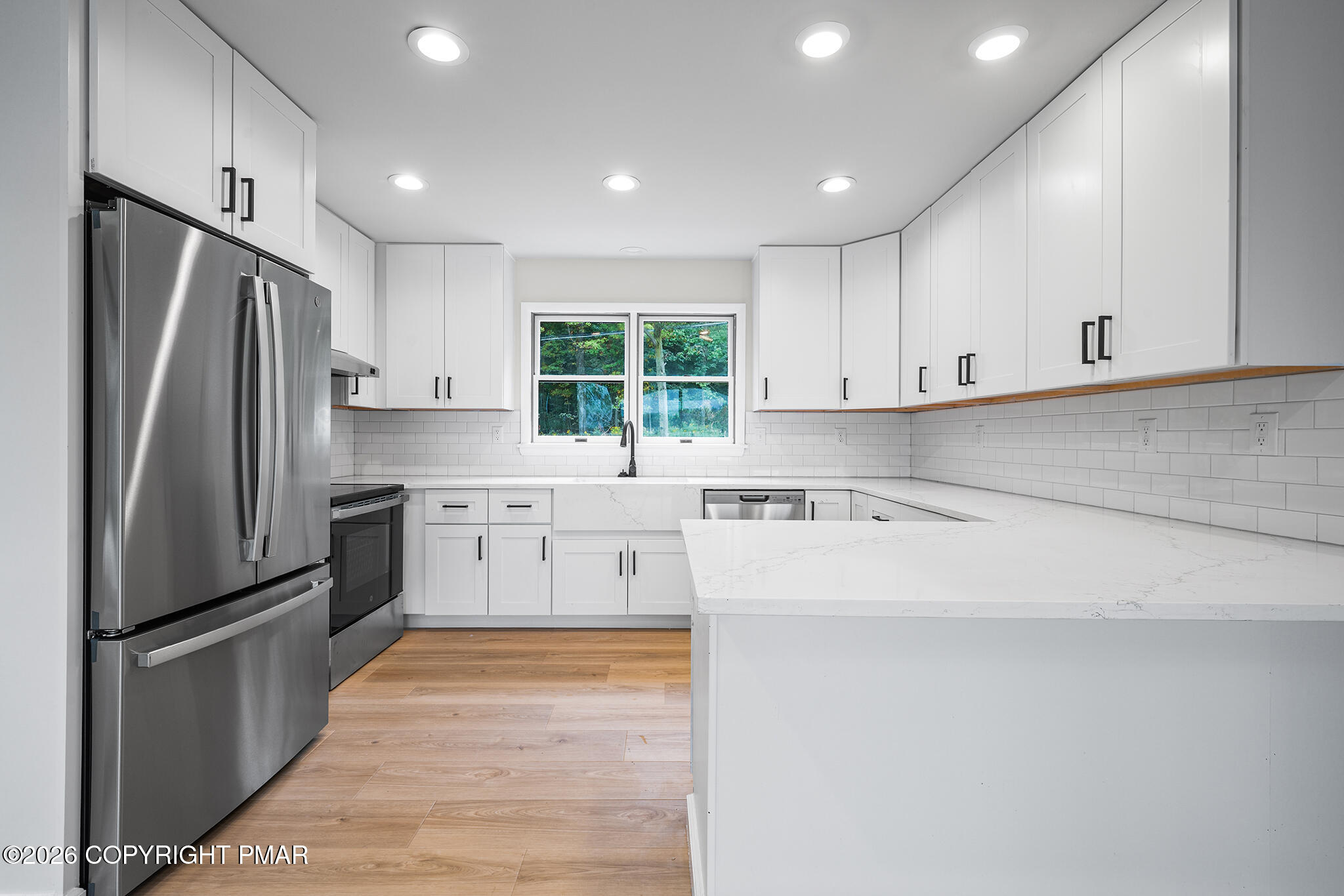 111 E Island Lane Property Photo 15