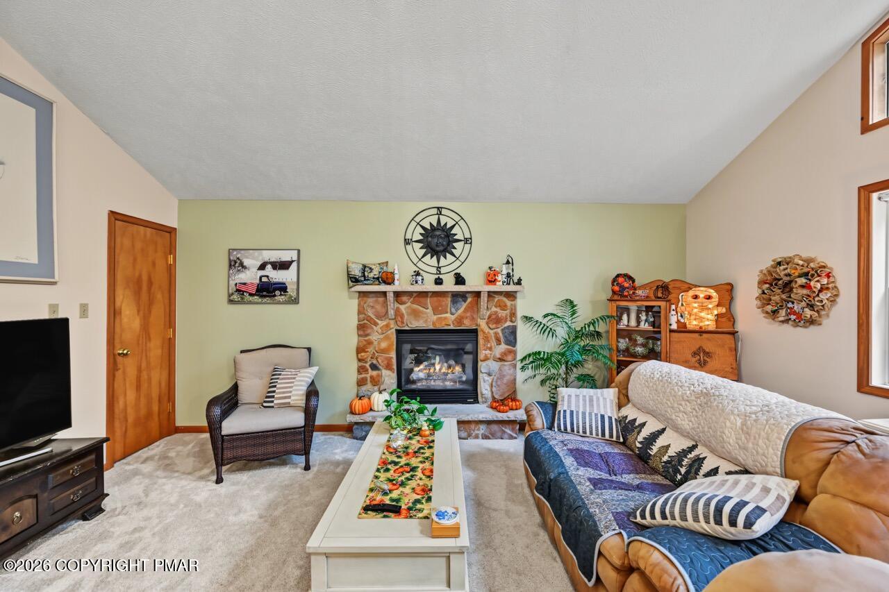 21 Maccauley Road Property Photo 17