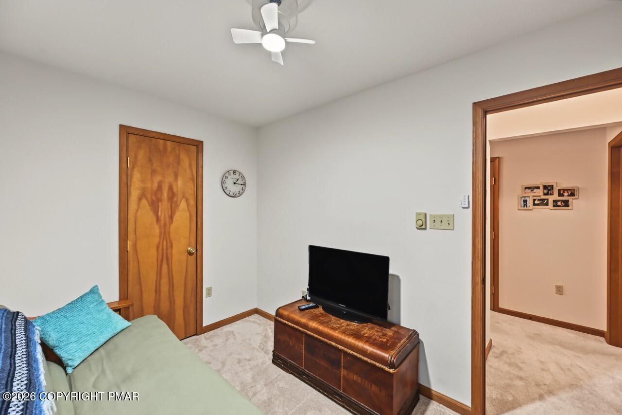 21 Maccauley Road Property Photo 28