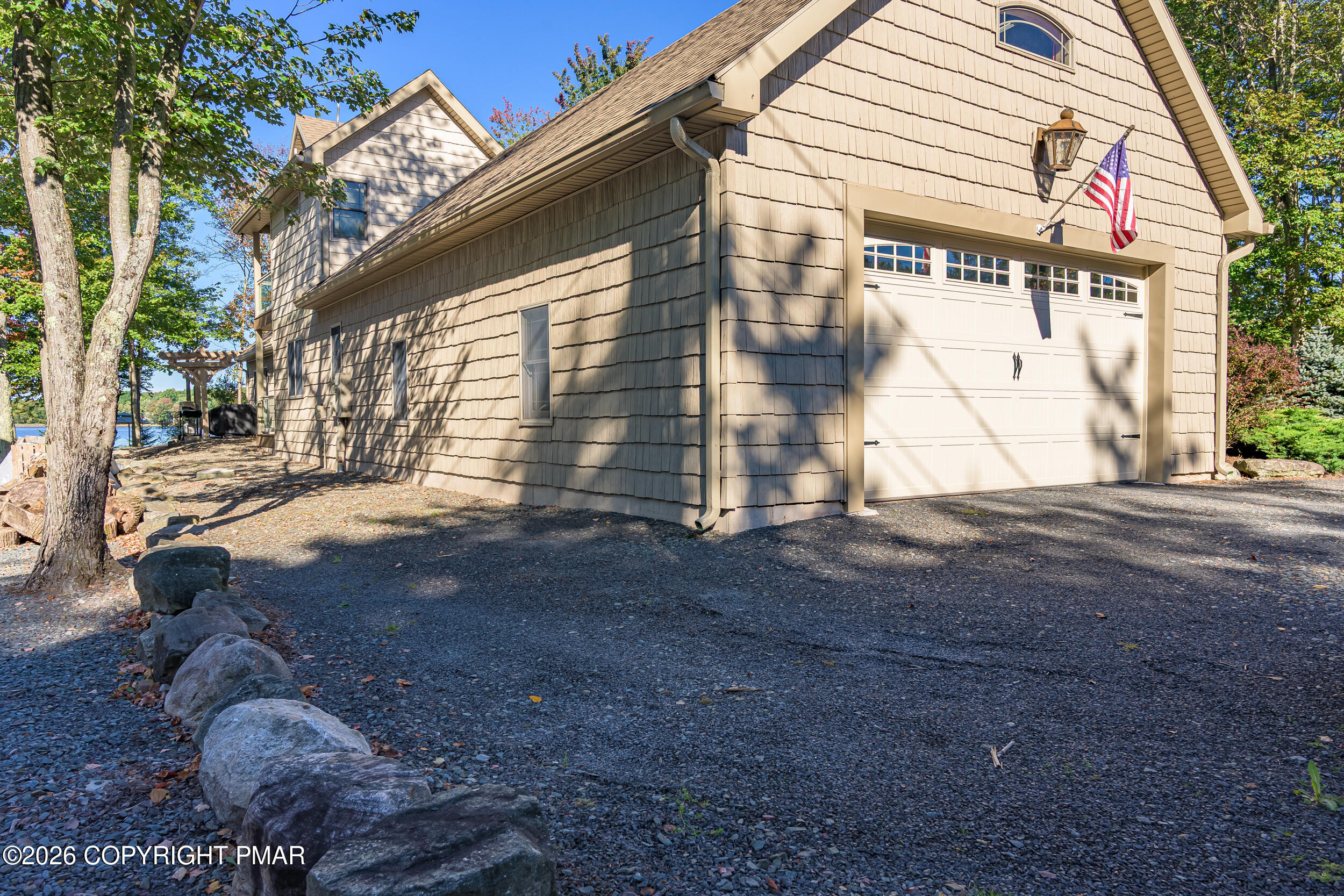 388 N Arrow Drive Property Photo 11