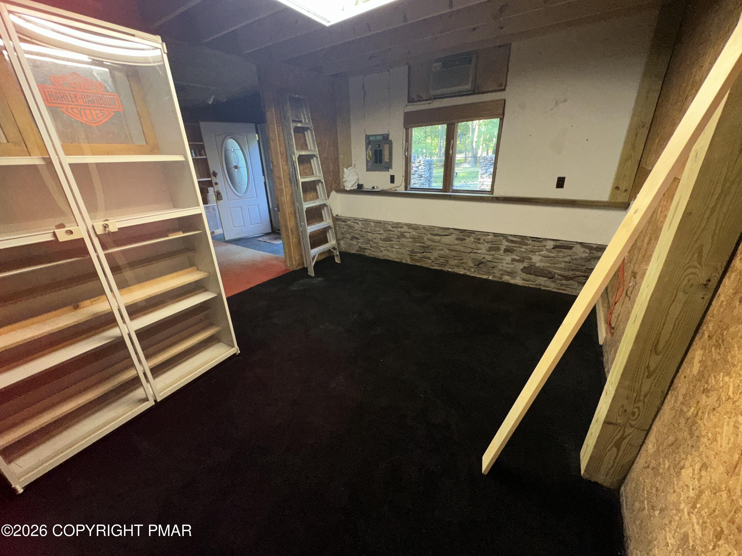 1122 Zephyr Road Property Photo 5