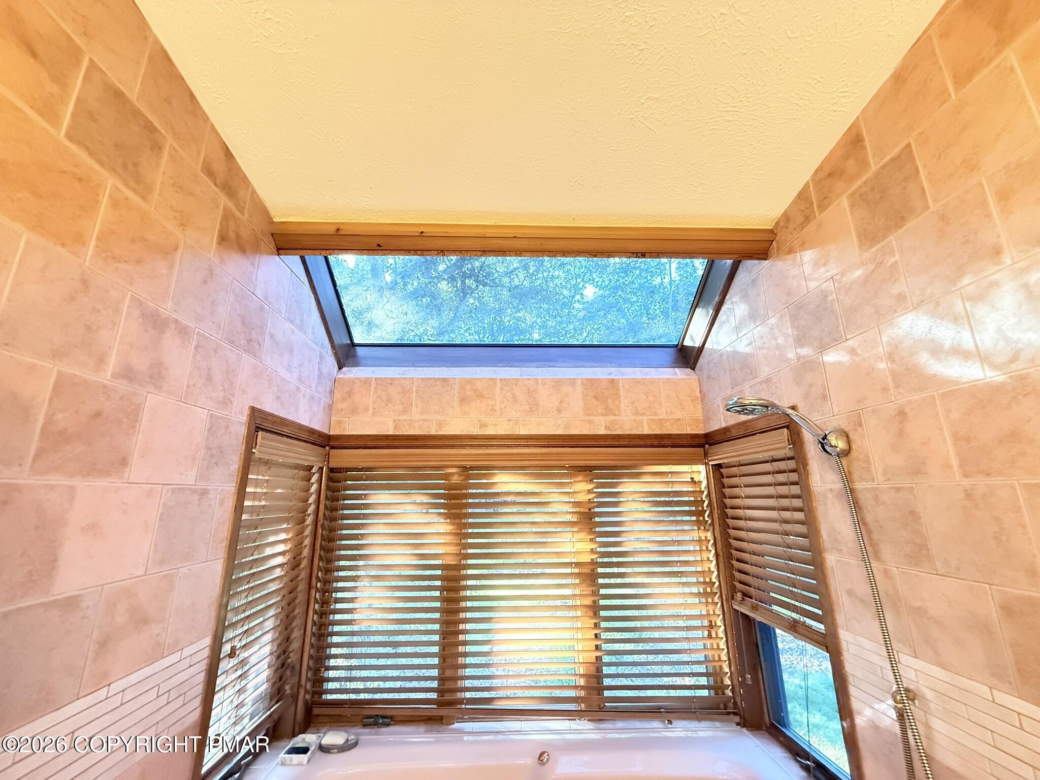 2120 Apley Drive Property Photo 34