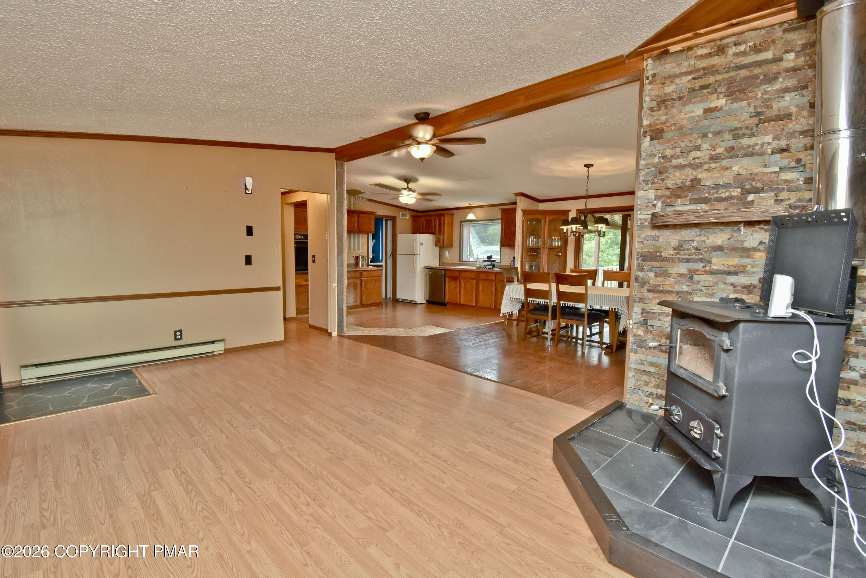 316 Poplar Valley Road W Property Photo 11