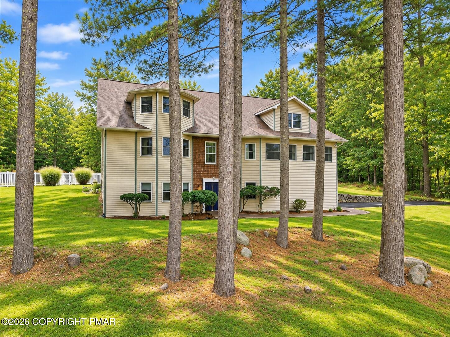 233 Sawmill Road Property Photo 1