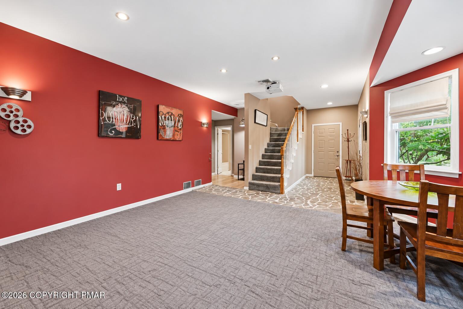 233 Sawmill Road Property Photo 6