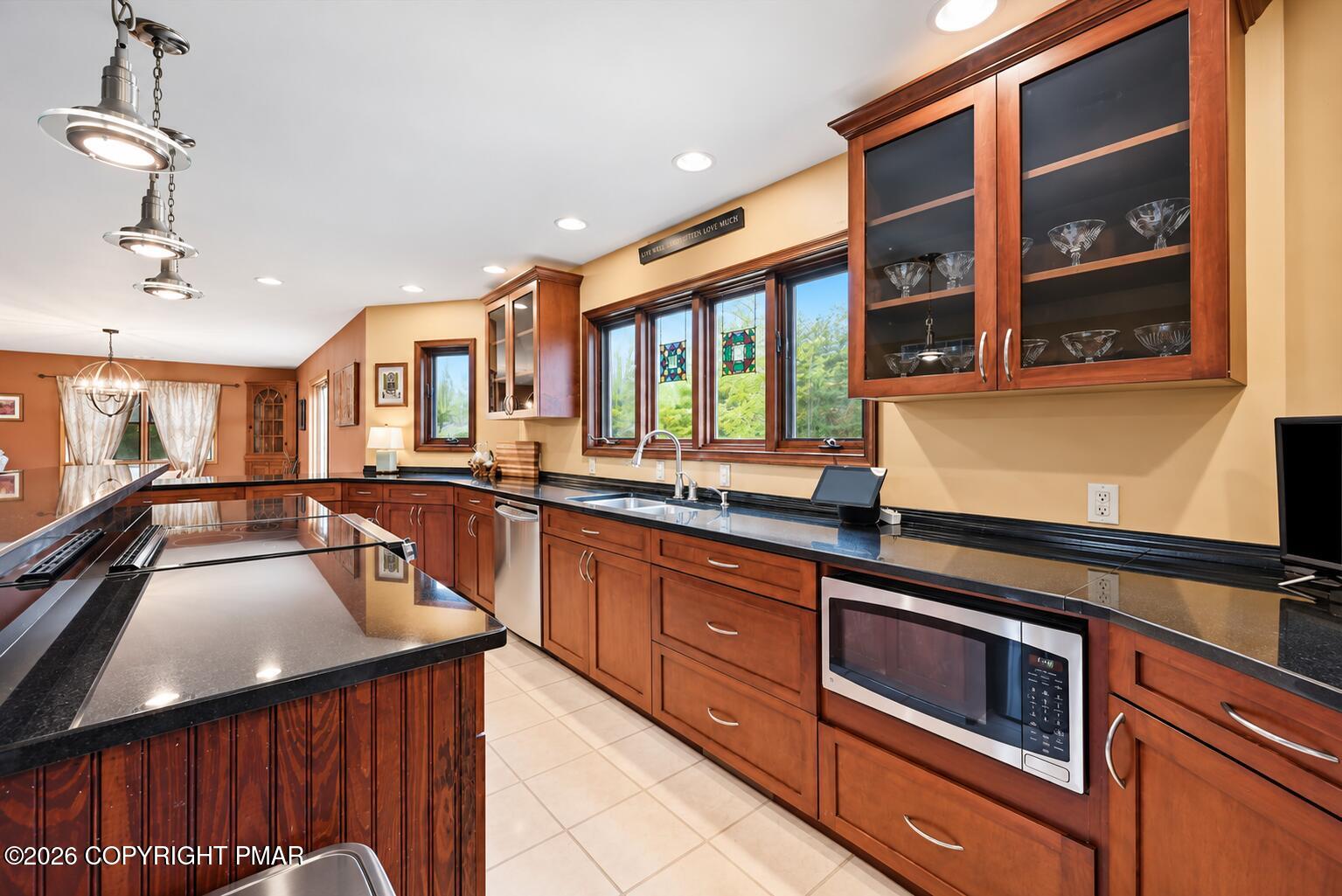 233 Sawmill Road Property Photo 23