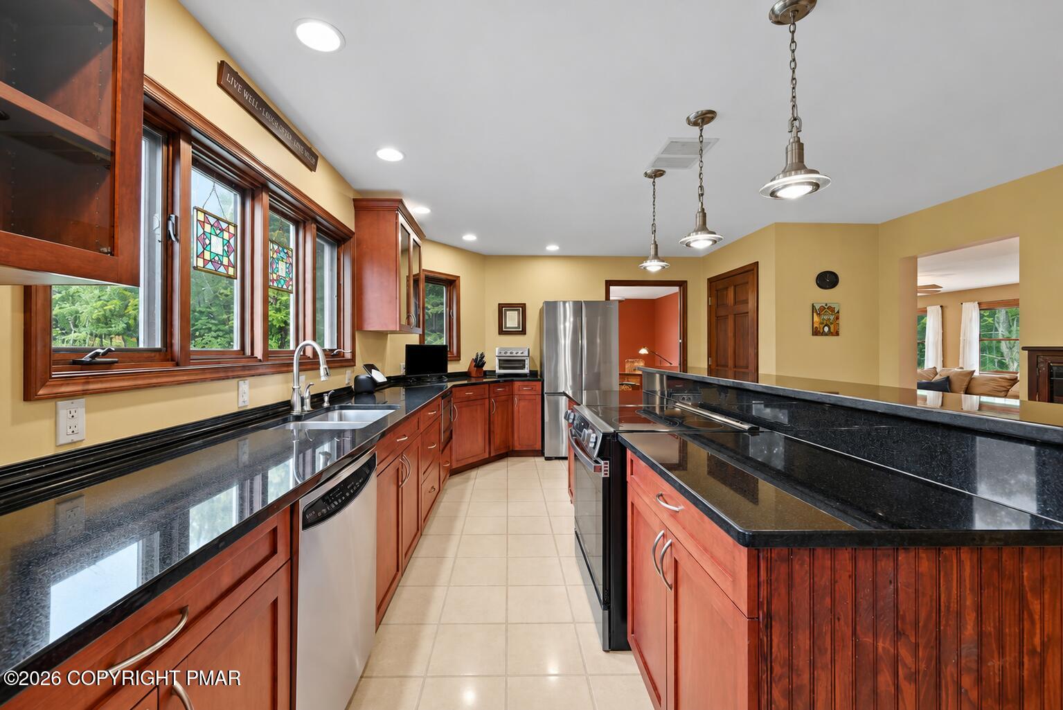 233 Sawmill Road Property Photo 25